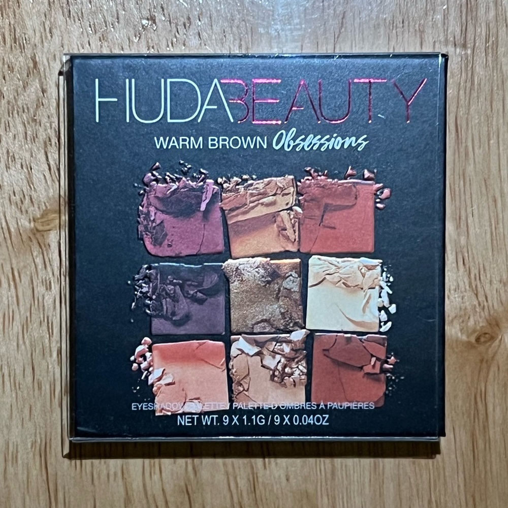Huda beauty warm brown obsessions. New.
